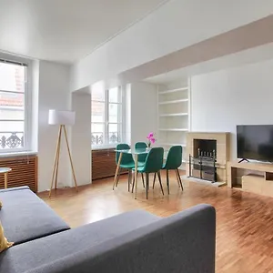  Apartamento 3 Bedrooms Le Marais Beauregard
